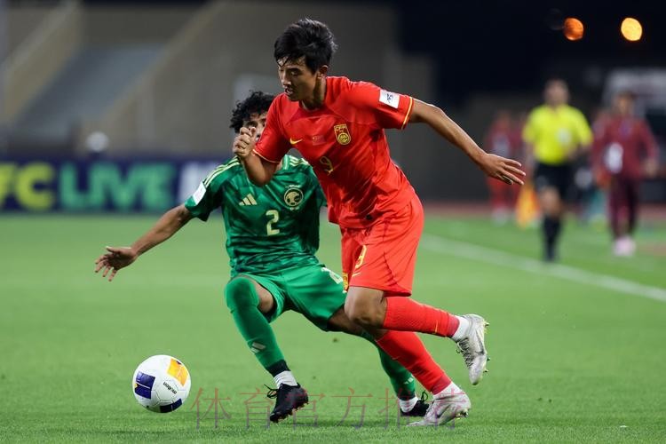 董方雨、鲍梦晓将执裁男子U17亚洲杯四分之一决赛 董方雨、鲍梦晓将执裁男子U17亚洲杯四分之一决赛